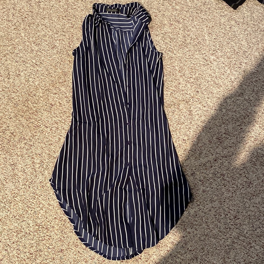 Mid length medium dress